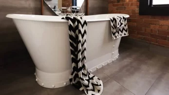 The Best Soaker Tub for Your Bathroom